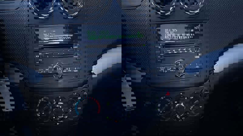 Used 2011 Chevrolet Aveo LT image 17