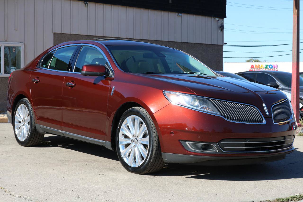 Used 2015 Lincoln MKS AWD w/ Equipment Group 201A image 4