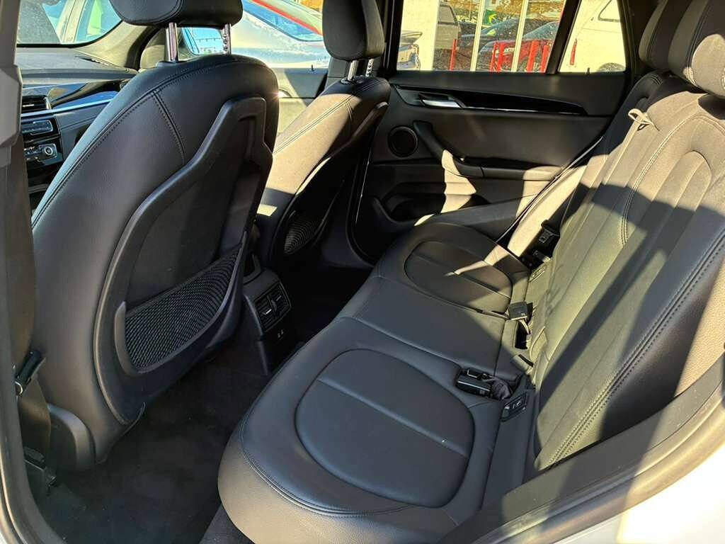 Used 2020 BMW X1 sDrive28i w/ Convenience Package image 3