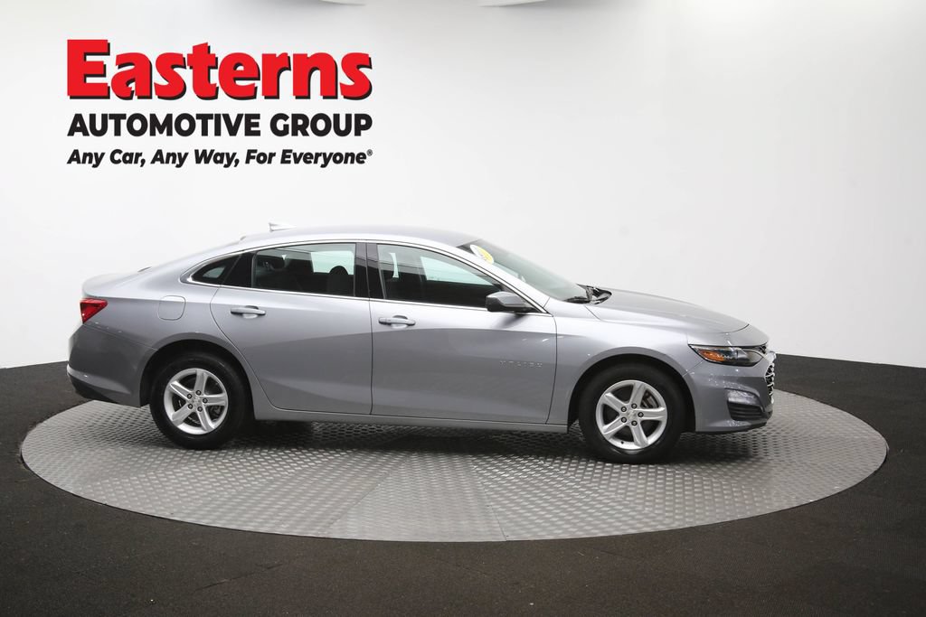 Used 2023 Chevrolet Malibu LT FWD image 47