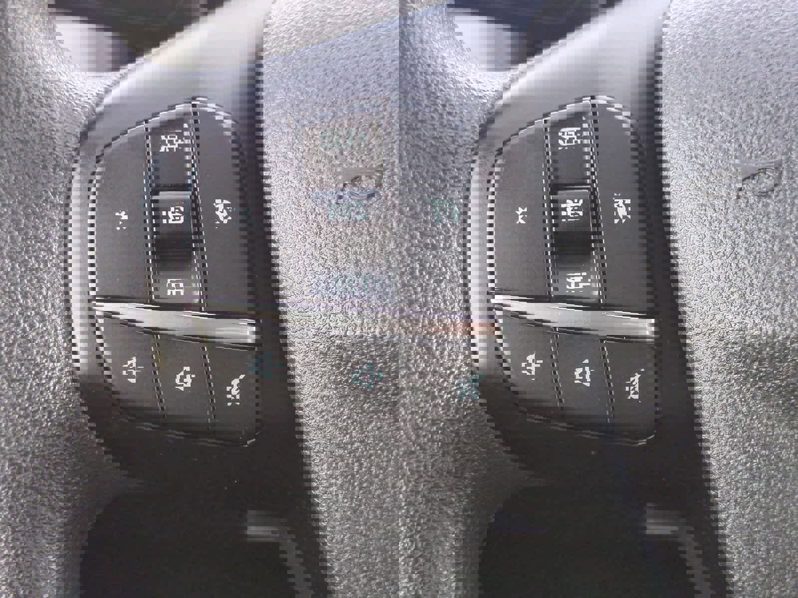 Certified 2023 Ford Maverick XLT w/ Black Appearance Package image 23