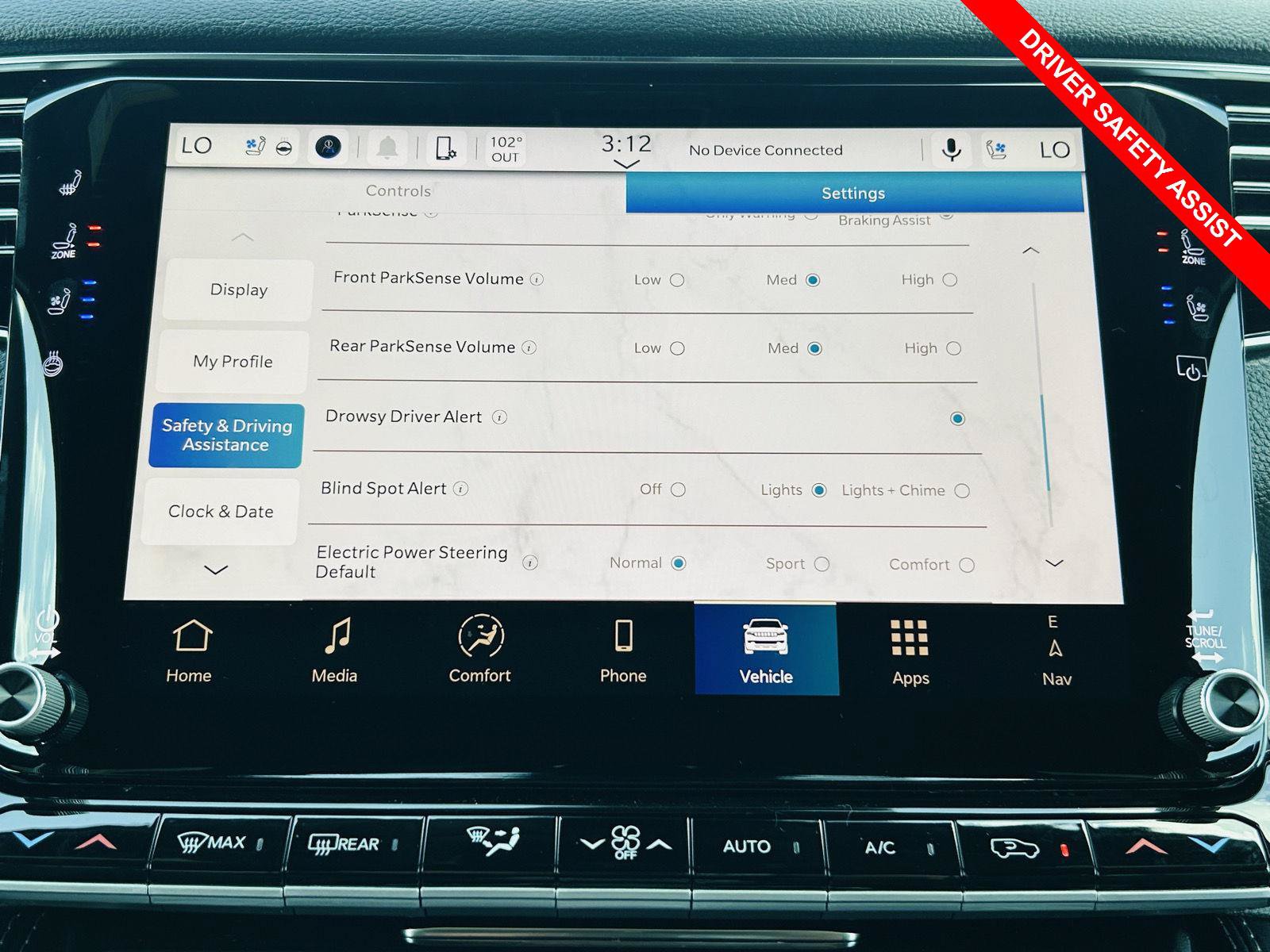 New 2026 Jeep Grand Wagoneer 4WD image 10