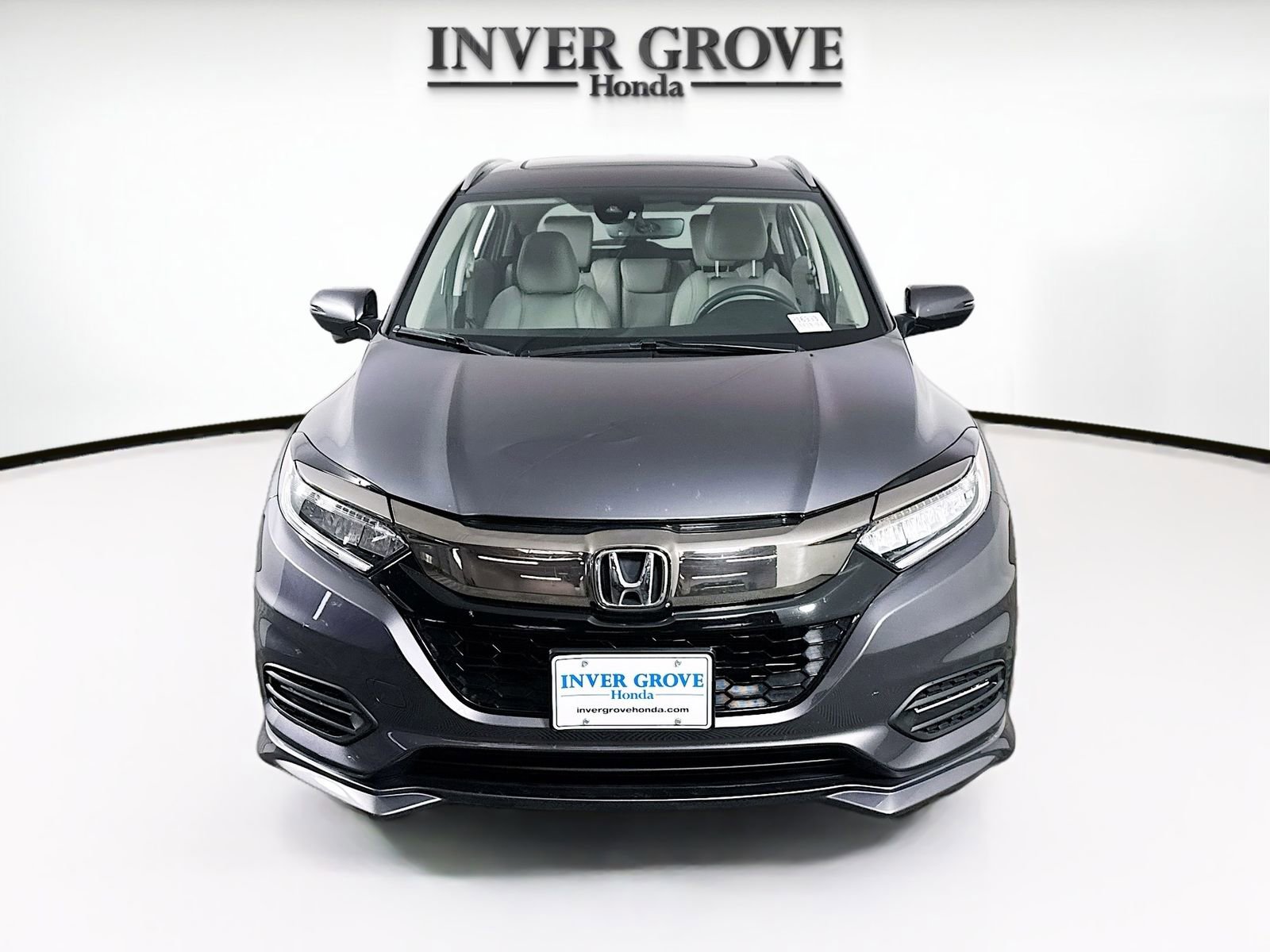 Used 2019 Honda HR-V Touring image 2