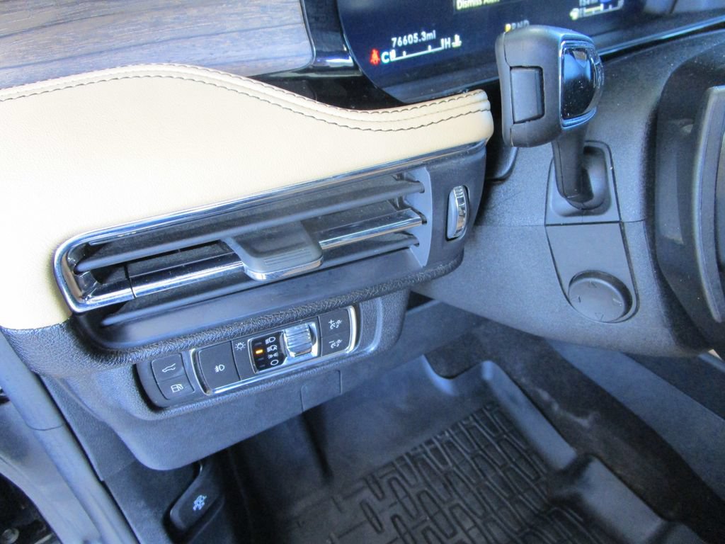 Used 2022 Lincoln Corsair Grand Touring w/ Elements Technology Bundle AWD/4WD image 26