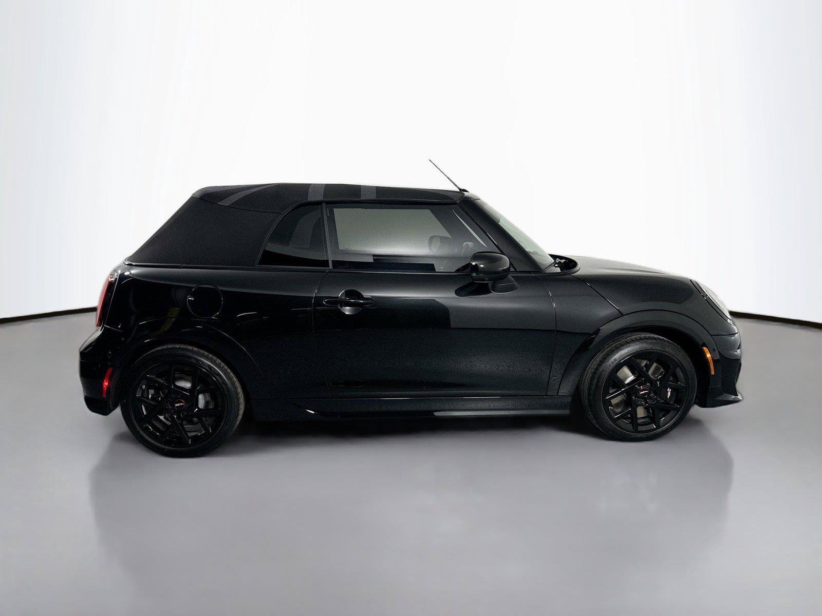New 2026 MINI Cooper S FWD image 4