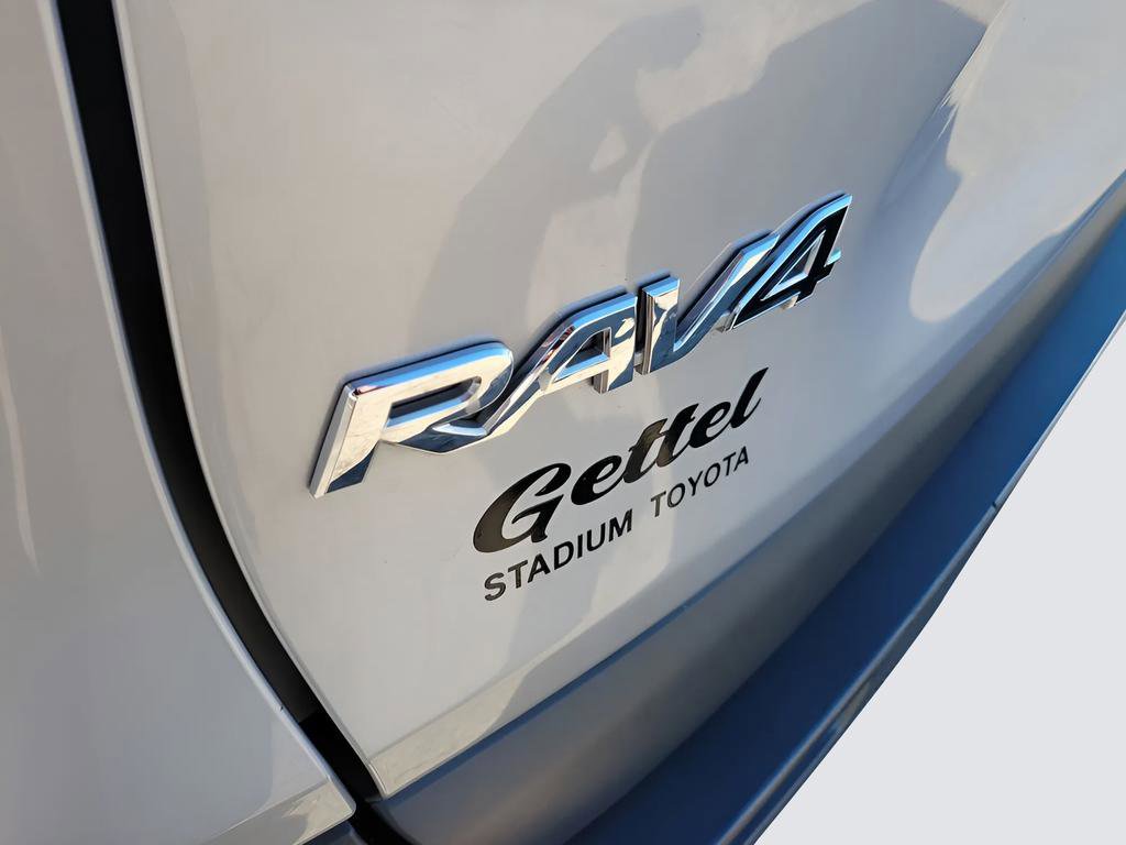 Used 2024 Toyota RAV4 LE FWD image 28