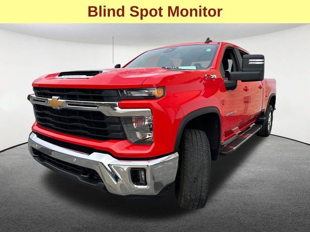 Used 2025 Chevrolet Silverado 2500 LT w/ Safety Package AWD/4WD image 5