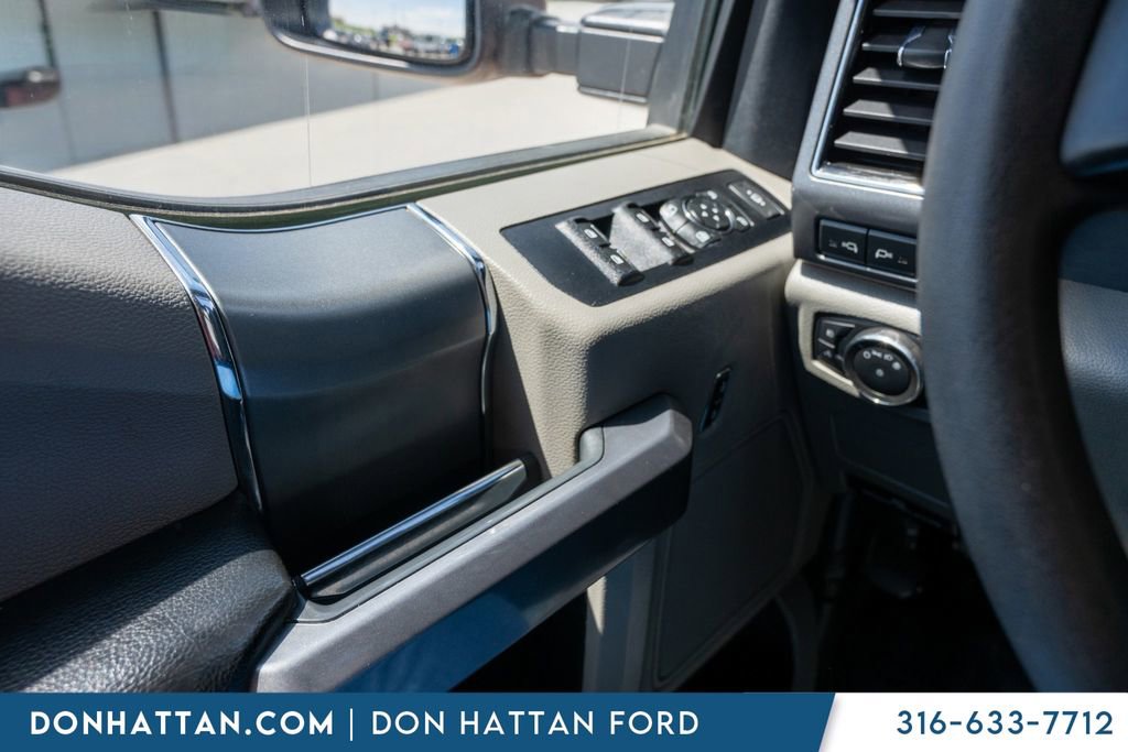 Used 2022 Ford F250 XLT w/ XLT Premium Package image 18