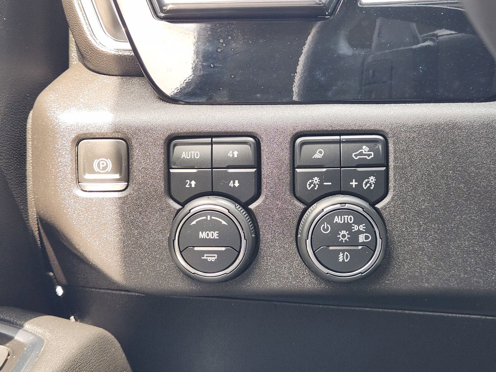 Used 2023 Chevrolet Silverado 1500 RST AWD/4WD image 22
