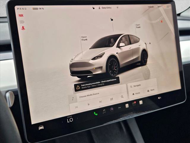 Used 2024 Tesla Model Y Performance image 13