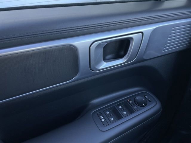 Used 2024 Hyundai Santa Fe SEL image 13