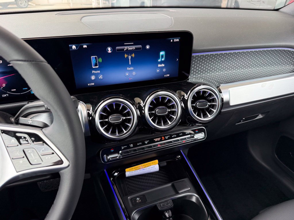 New 2026 Mercedes-Benz GLB 250 image 21