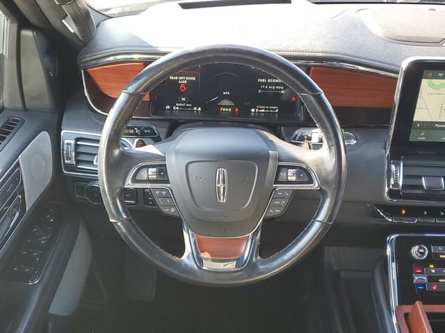 Used 2021 Lincoln Navigator Reserve w/ Luxury Package AWD/4WD image 25