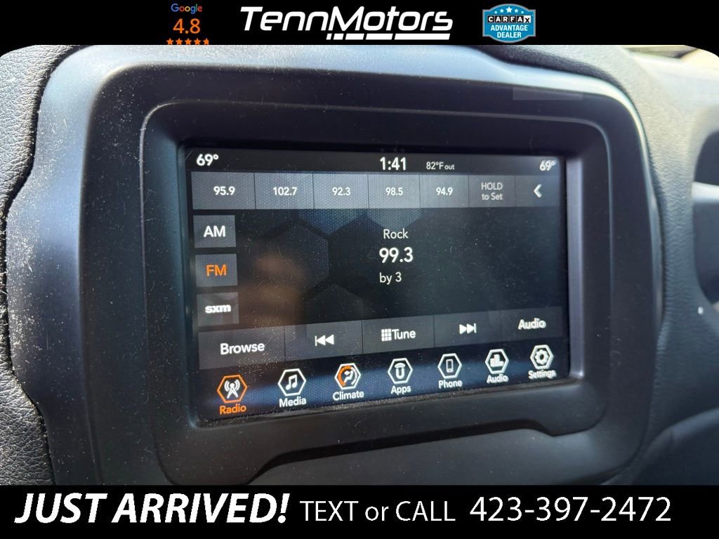 Used 2018 Jeep Renegade Altitude AWD/4WD image 16