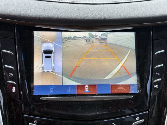 Used 2018 Cadillac Escalade Luxury AWD/4WD image 17