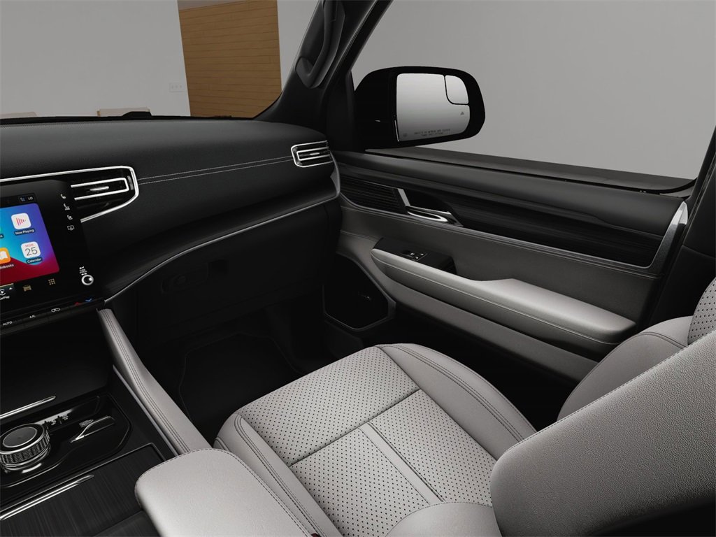 New 2025 Jeep Wagoneer L Series II image 18