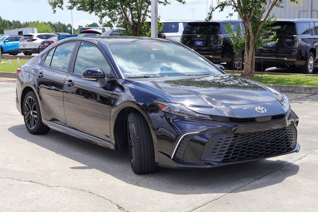 Used 2026 Toyota Camry SE w/ Convenience Package FWD image 23