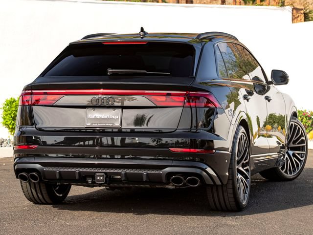 Used 2026 Audi SQ8 Prestige AWD/4WD image 6