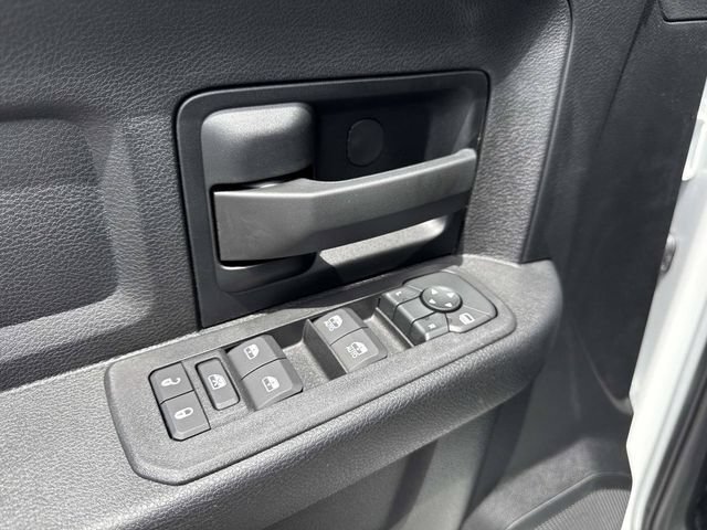 New 2026 RAM 5500 Tradesman w/ Chrome Appearance Group AWD/4WD image 21