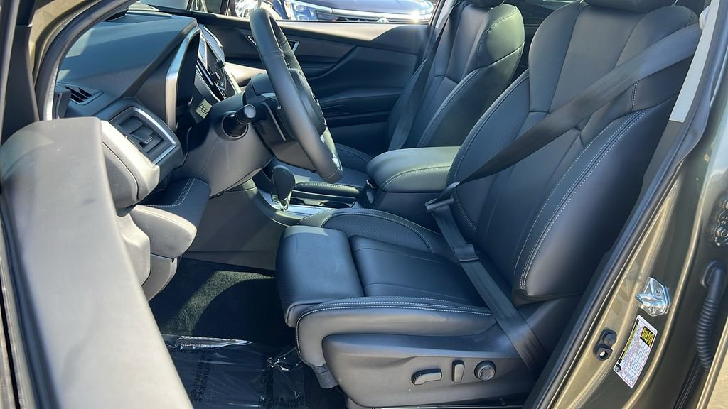 Certified 2025 Subaru Ascent Limited AWD/4WD image 23