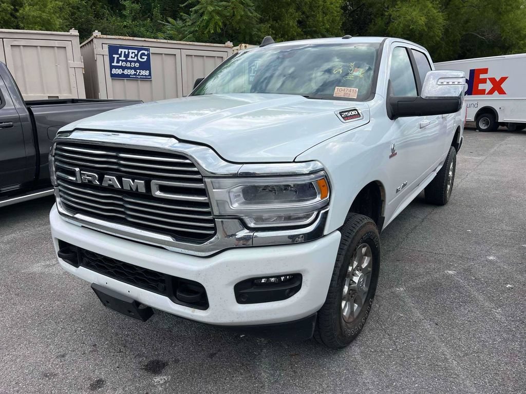 Used 2024 RAM 2500 Laramie AWD/4WD image 4