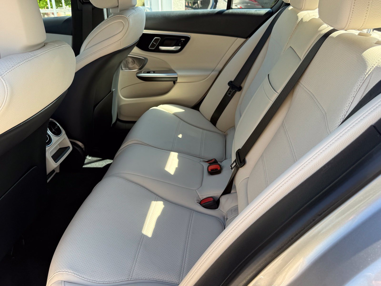 Used 2024 Mercedes-Benz C 300 Sedan image 42