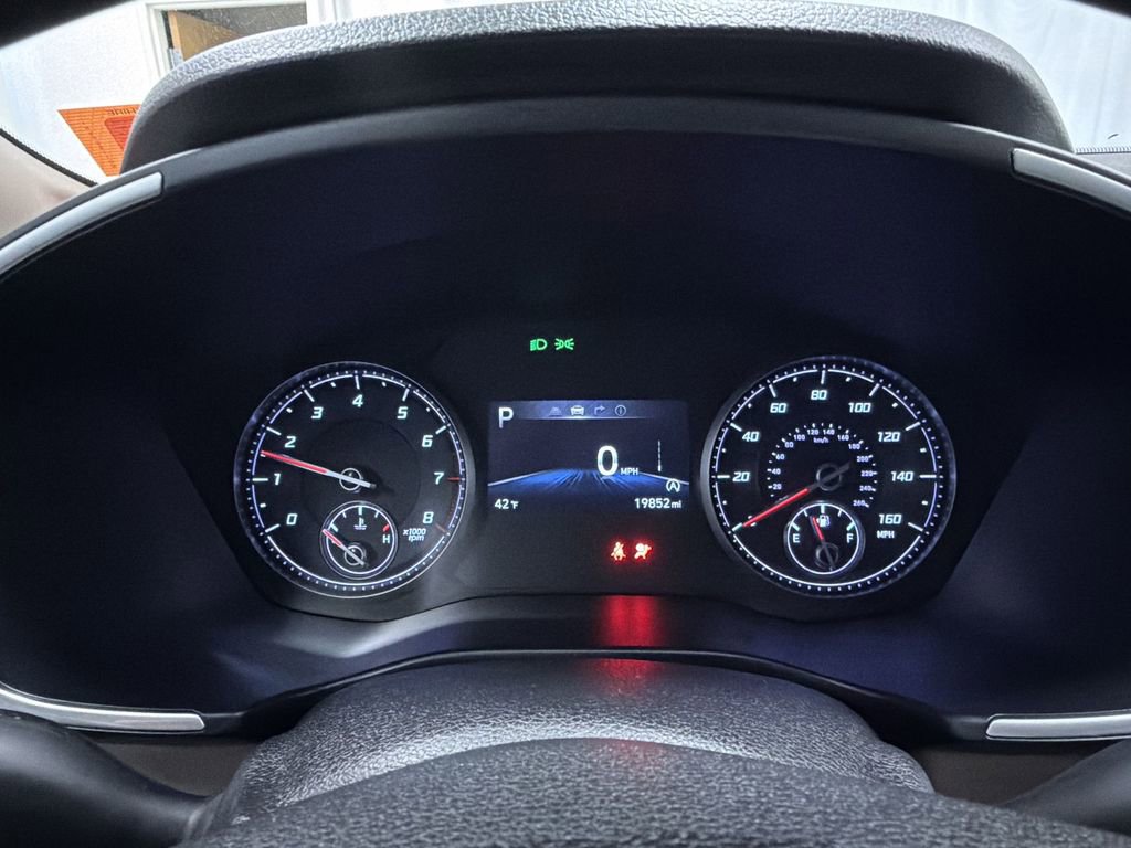 Used 2023 Hyundai Santa Fe SEL w/ Cargo Package image 6