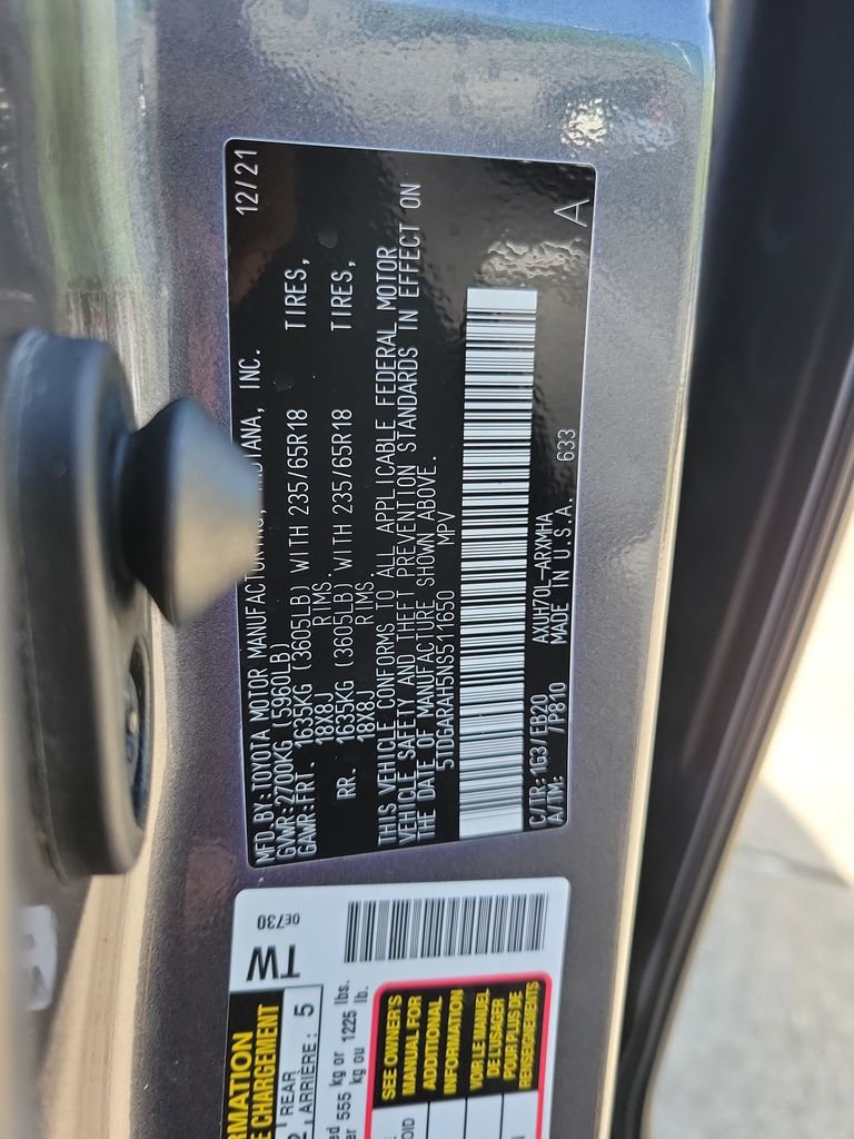 Used 2022 Toyota Highlander XLE image 48