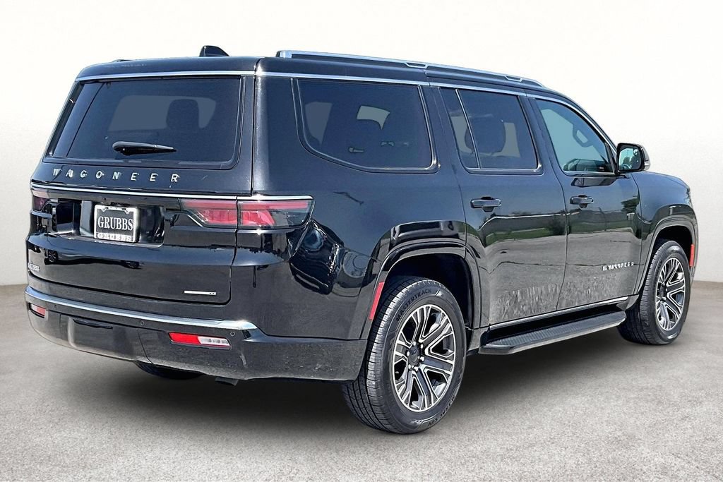 Used 2024 Jeep Wagoneer Series II AWD/4WD image 2