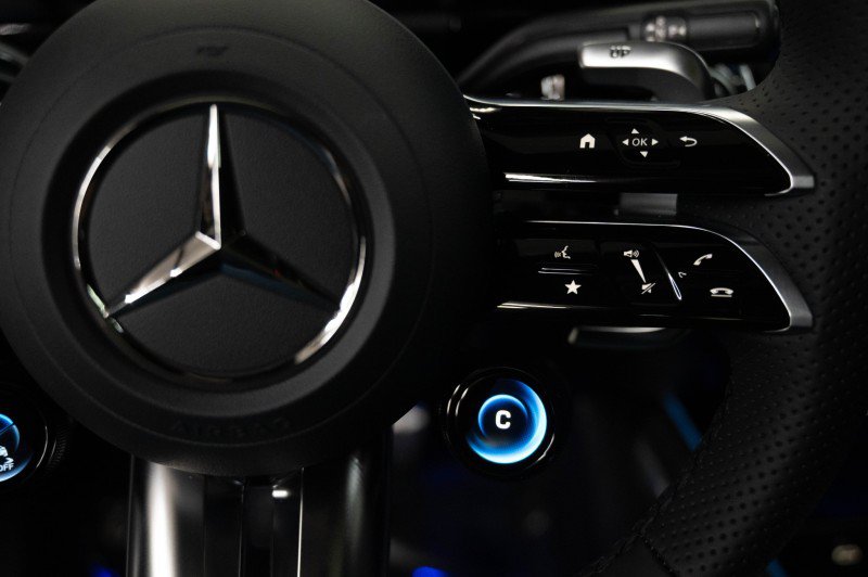 New 2026 Mercedes-Benz GLA 35 AMG 4MATIC image 24