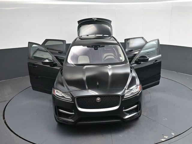 Used 2020 Jaguar F-PACE R-Sport image 64