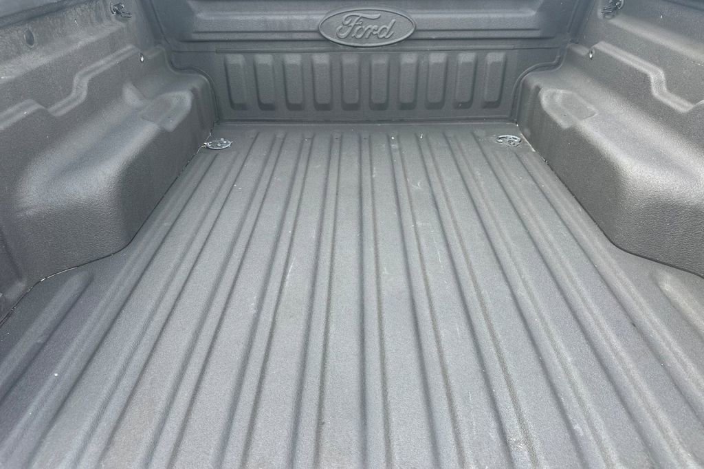 Used 2023 Ford Maverick Lariat w/ Lariat Luxury Package image 16