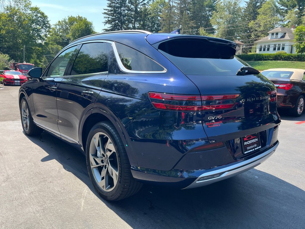 Used 2024 Genesis Electrified GV70 w/ Prestige Package image 13
