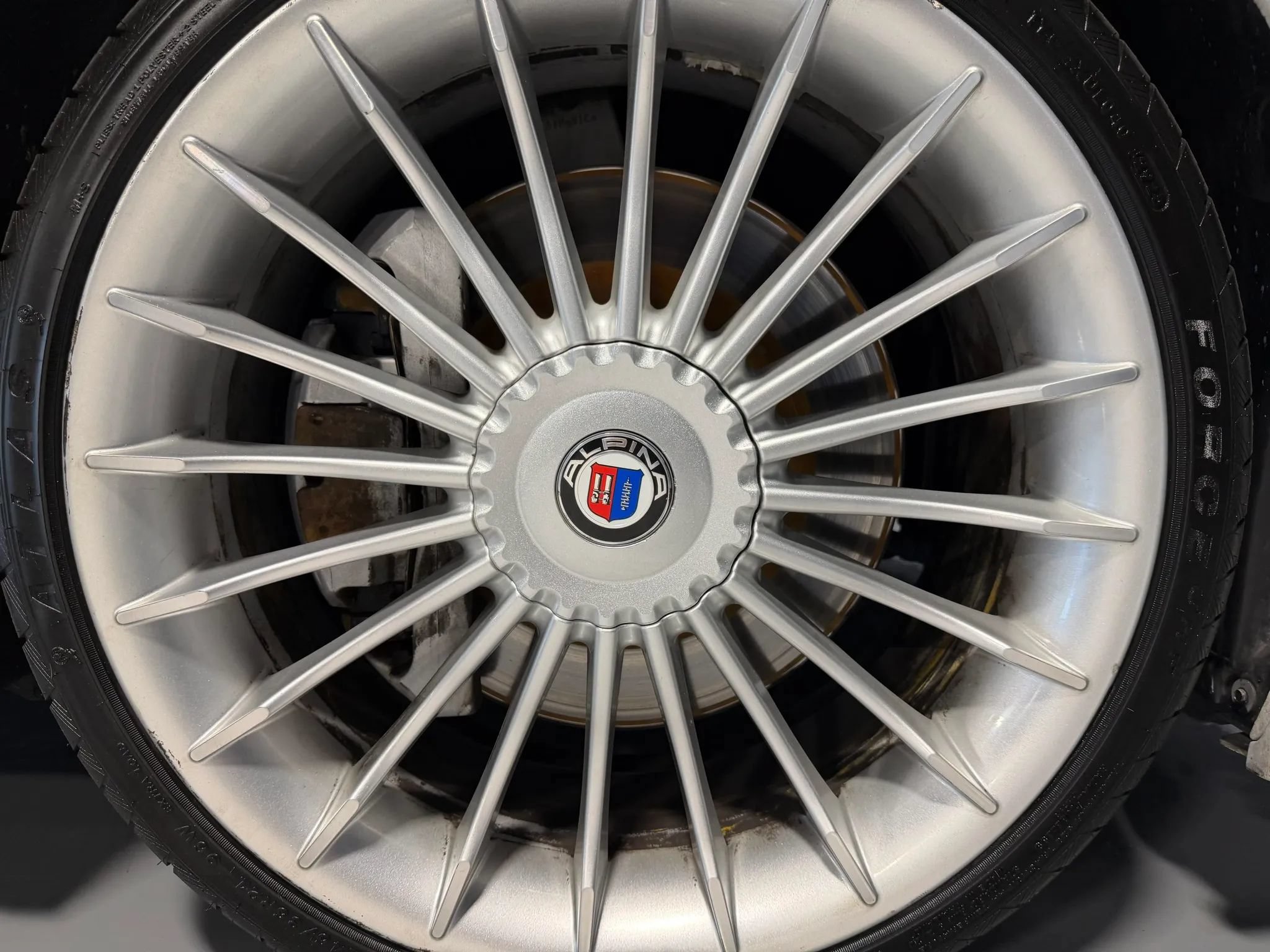 Used 2012 BMW ALPINA B7 RWD image 14