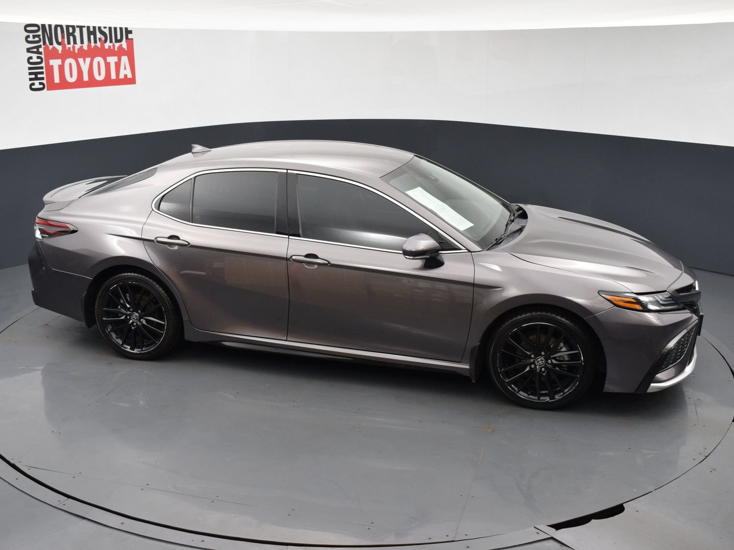 Used 2022 Toyota Camry XSE FWD image 23