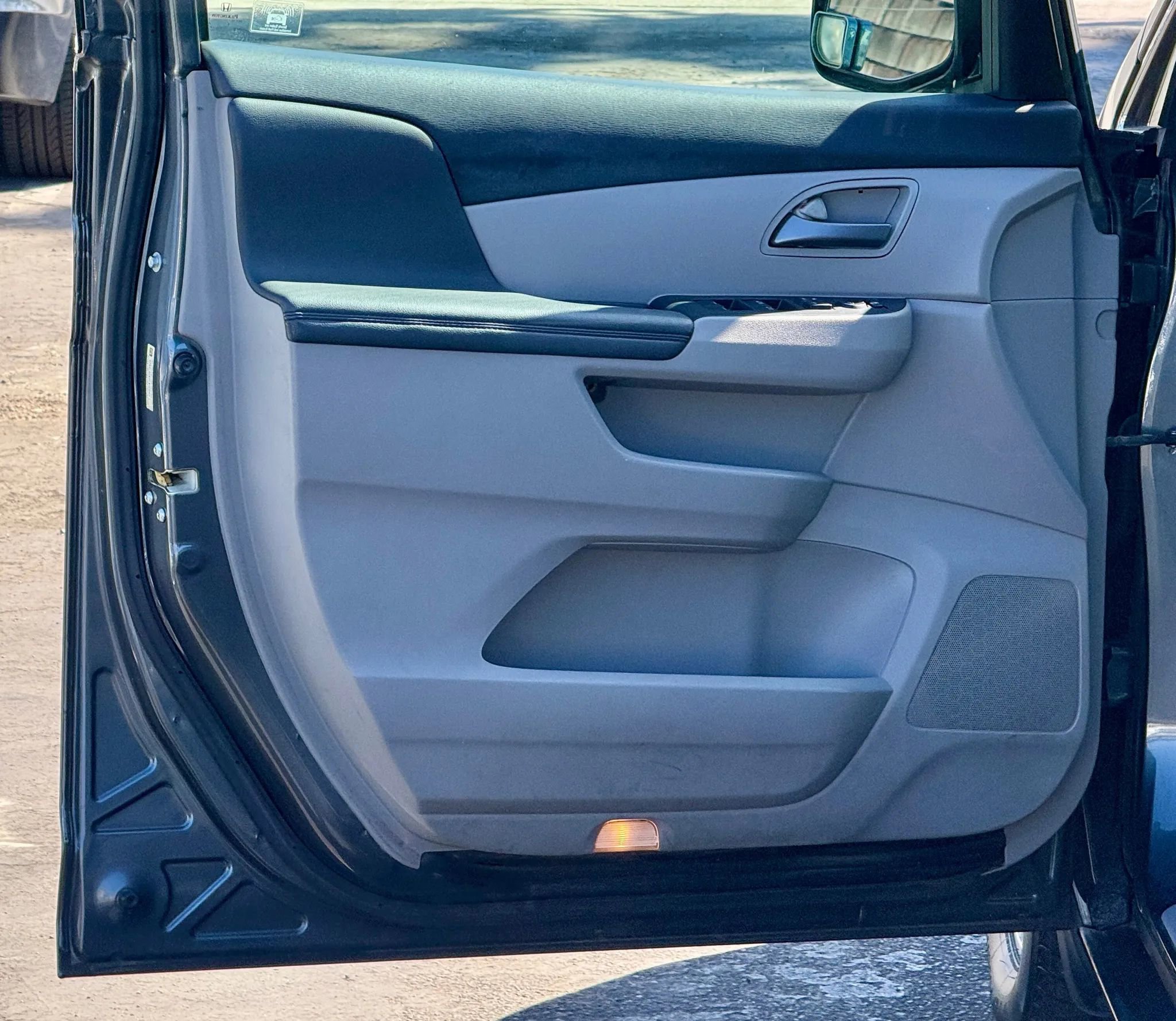 Used 2012 Honda Odyssey EX-L image 10