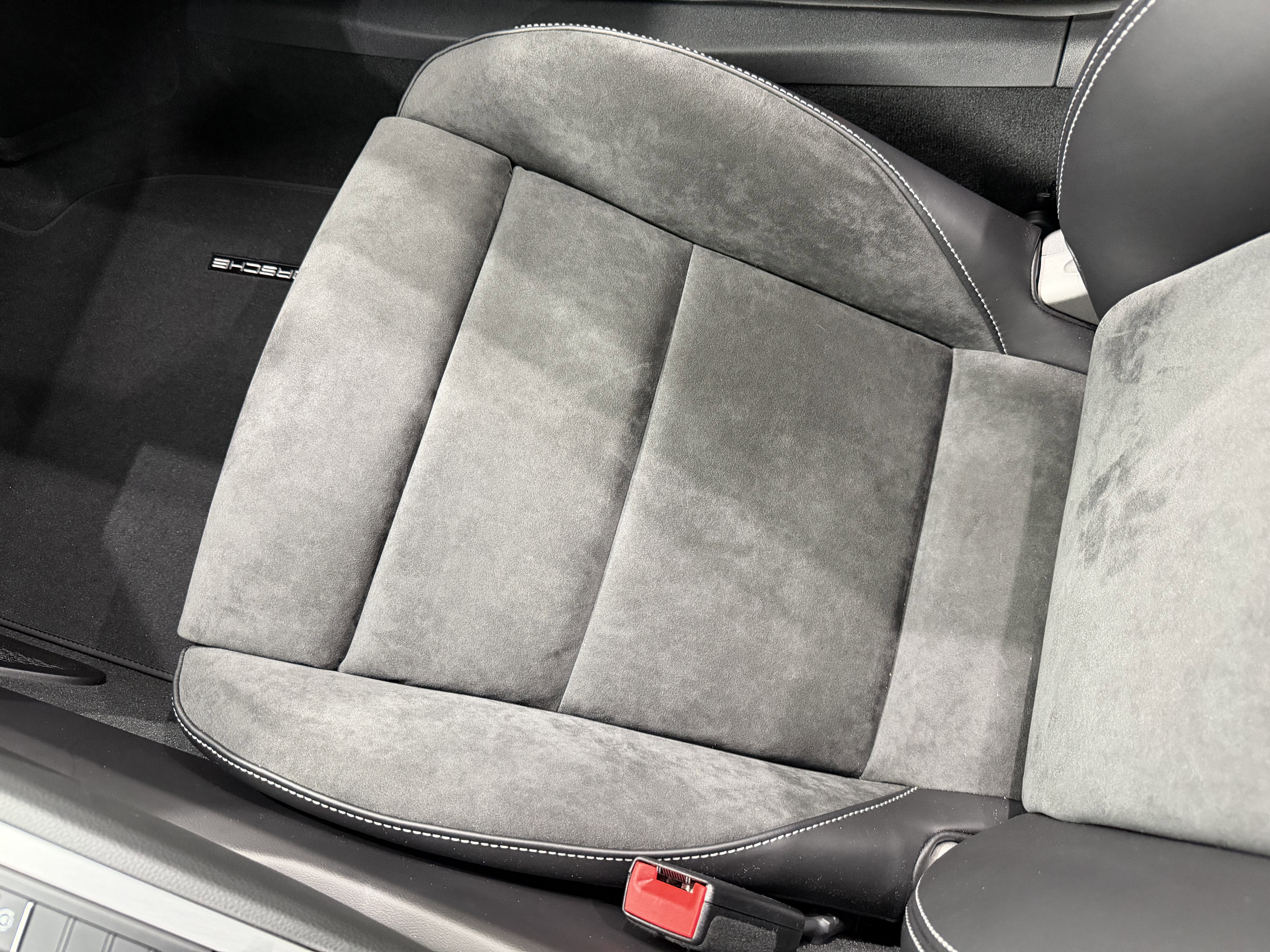 Certified 2021 Porsche 718 Cayman GT4 image 51