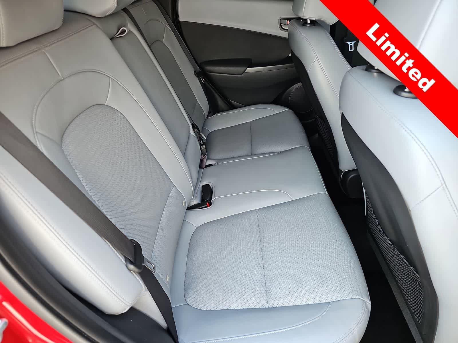 Used 2021 Hyundai Kona Limited w/ Cargo Package FWD image 17