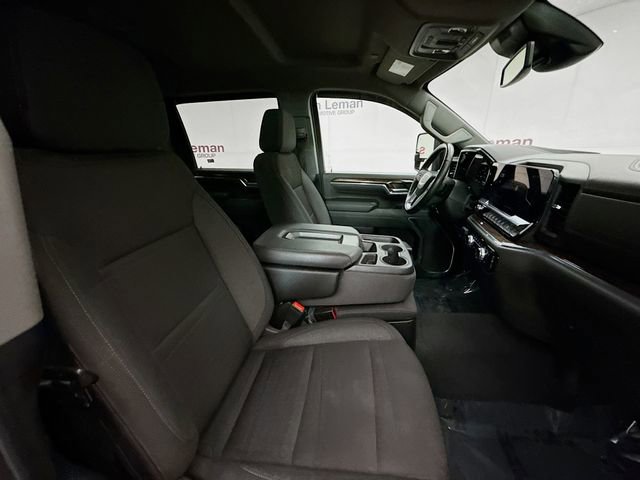 Used 2024 GMC Sierra 2500 SLE w/ SLE Value Package; image 29