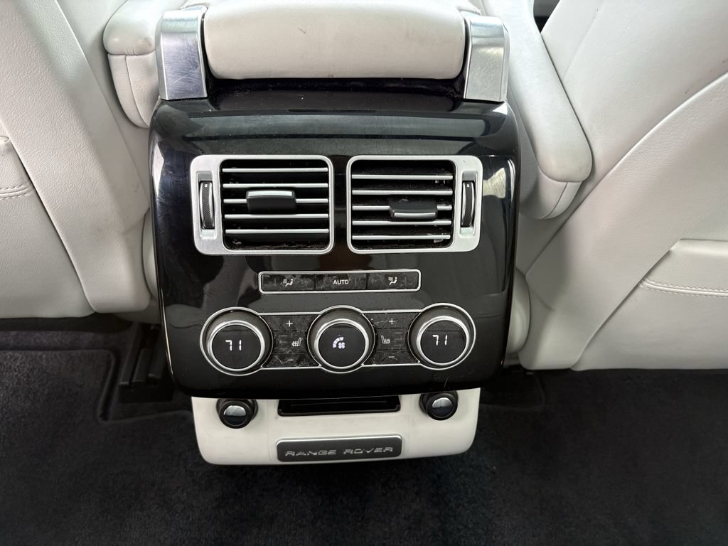 Used 2015 Land Rover Range Rover HSE AWD/4WD image 26