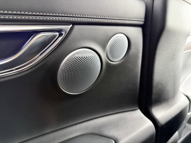 Used 2025 Genesis GV80 2.5T Prestige image 16