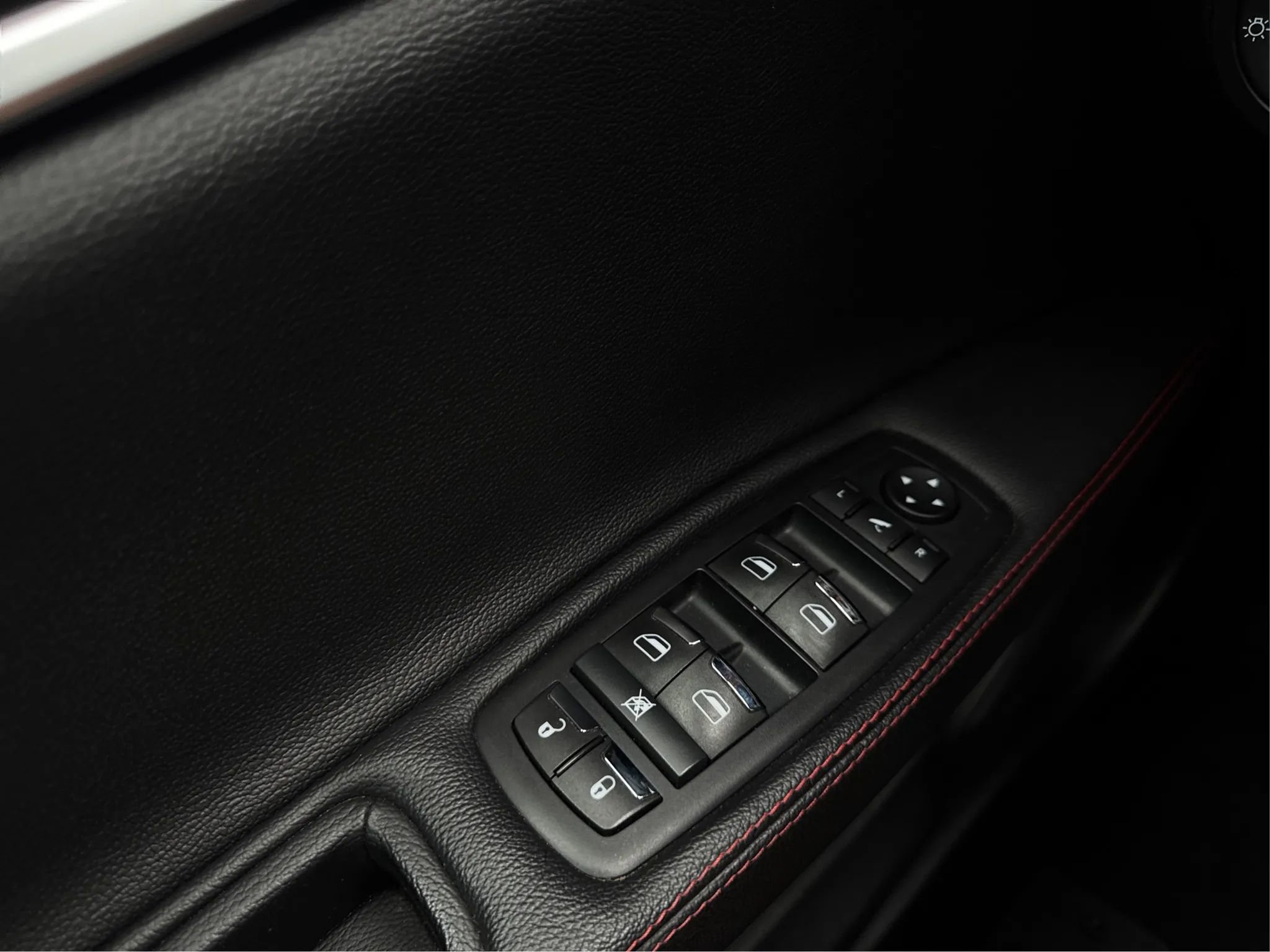 Used 2020 Maserati Ghibli S image 29