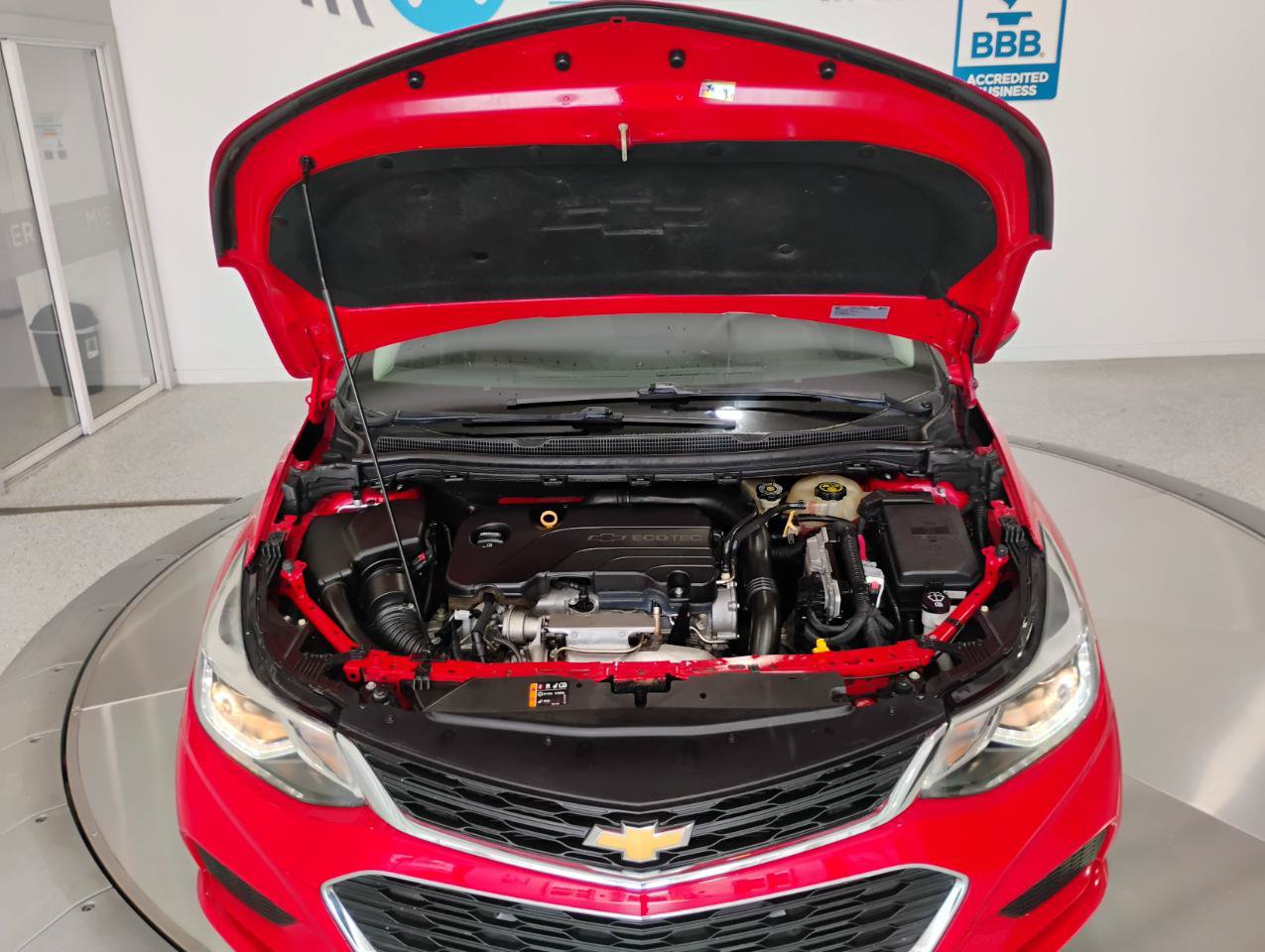 Used 2017 Chevrolet Cruze LT w/ Convenience Package FWD image 24