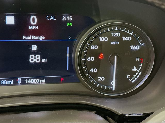 Used 2025 Cadillac XT6 Premium Luxury w/ Technology Package image 14