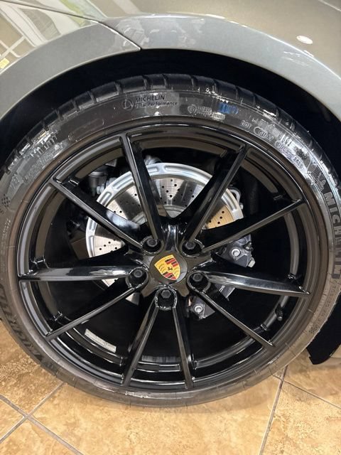 Certified 2021 Porsche 911 Carrera RWD image 6