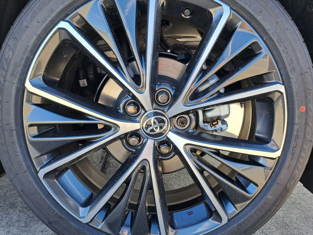 New 2026 Toyota Prius XLE image 20