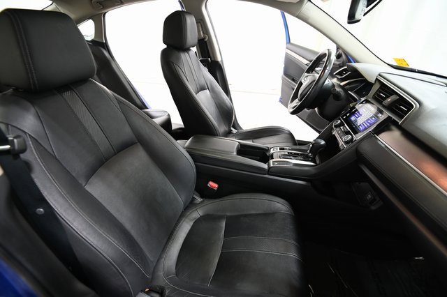 Used 2018 Honda Civic Touring image 25