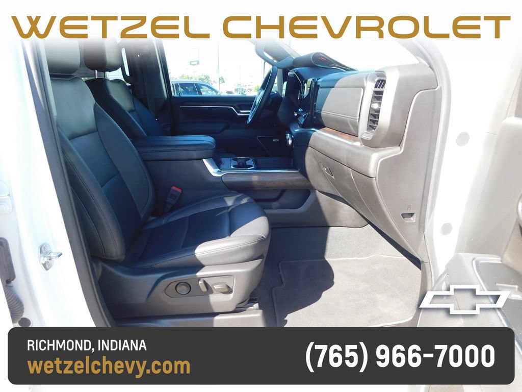 Used 2025 GMC Sierra 2500 SLT AWD/4WD image 25