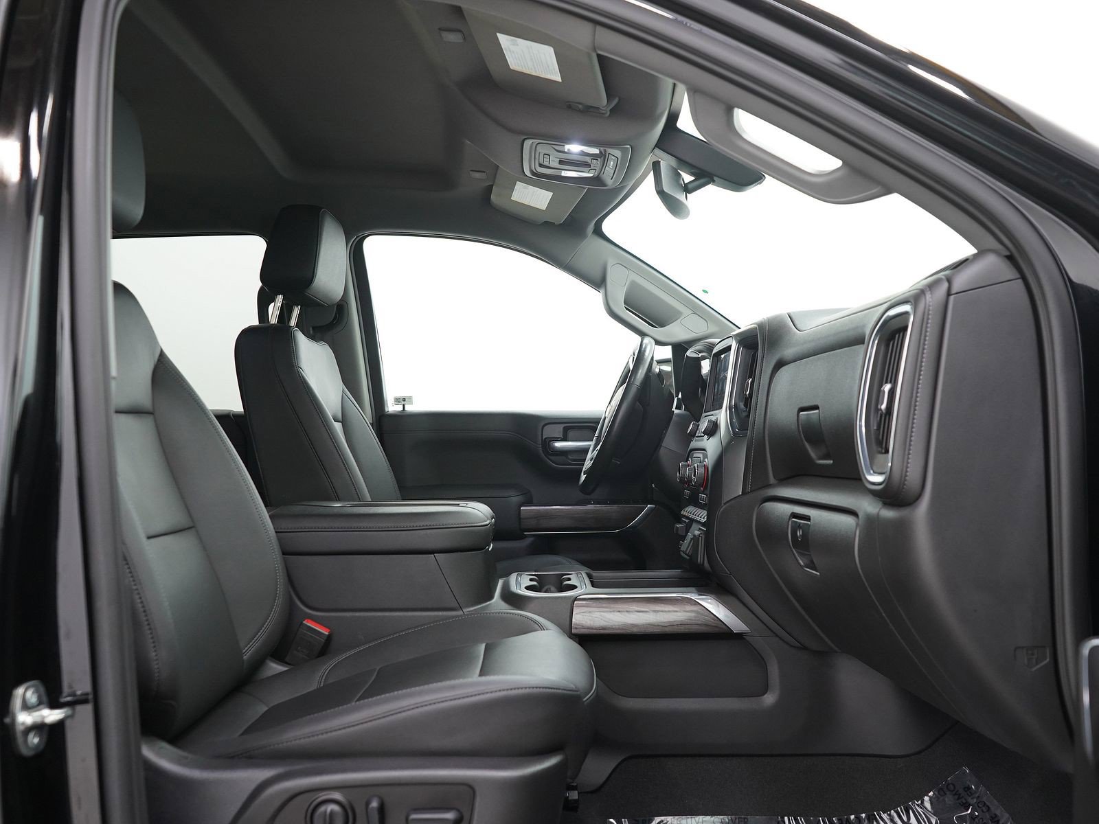 Used 2021 Chevrolet Silverado 1500 LTZ w/ LTZ Convenience Package II AWD/4WD image 8