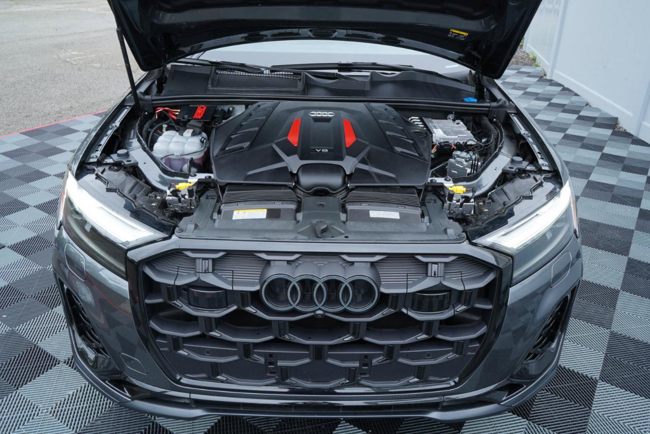 Used 2025 Audi SQ7 Premium Plus AWD/4WD image 75